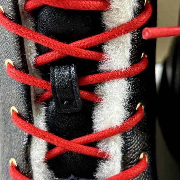 COACH Lorraine Sig Booties Womens 7.5 Black/Mahogany Chunky Heel Red Lace-up NIB - Picture 3 of 8